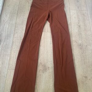 Athleta Elation Straight Leg Pant - Ancient Mahogany - Medium Tall
